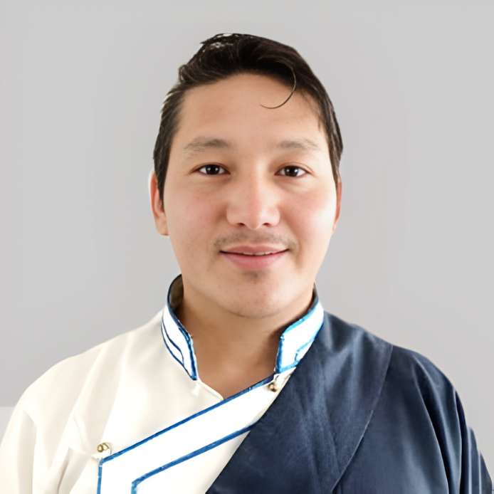 ཁང་གསར་བསྟན་འཛིན་བློ་བཟང་།