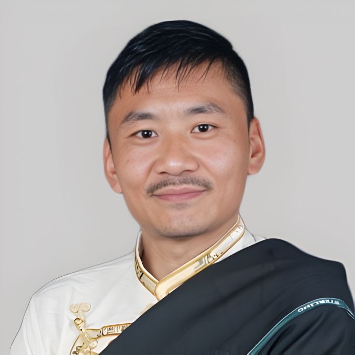 ལྷ་མོ་བཀྲ་ཤིས།