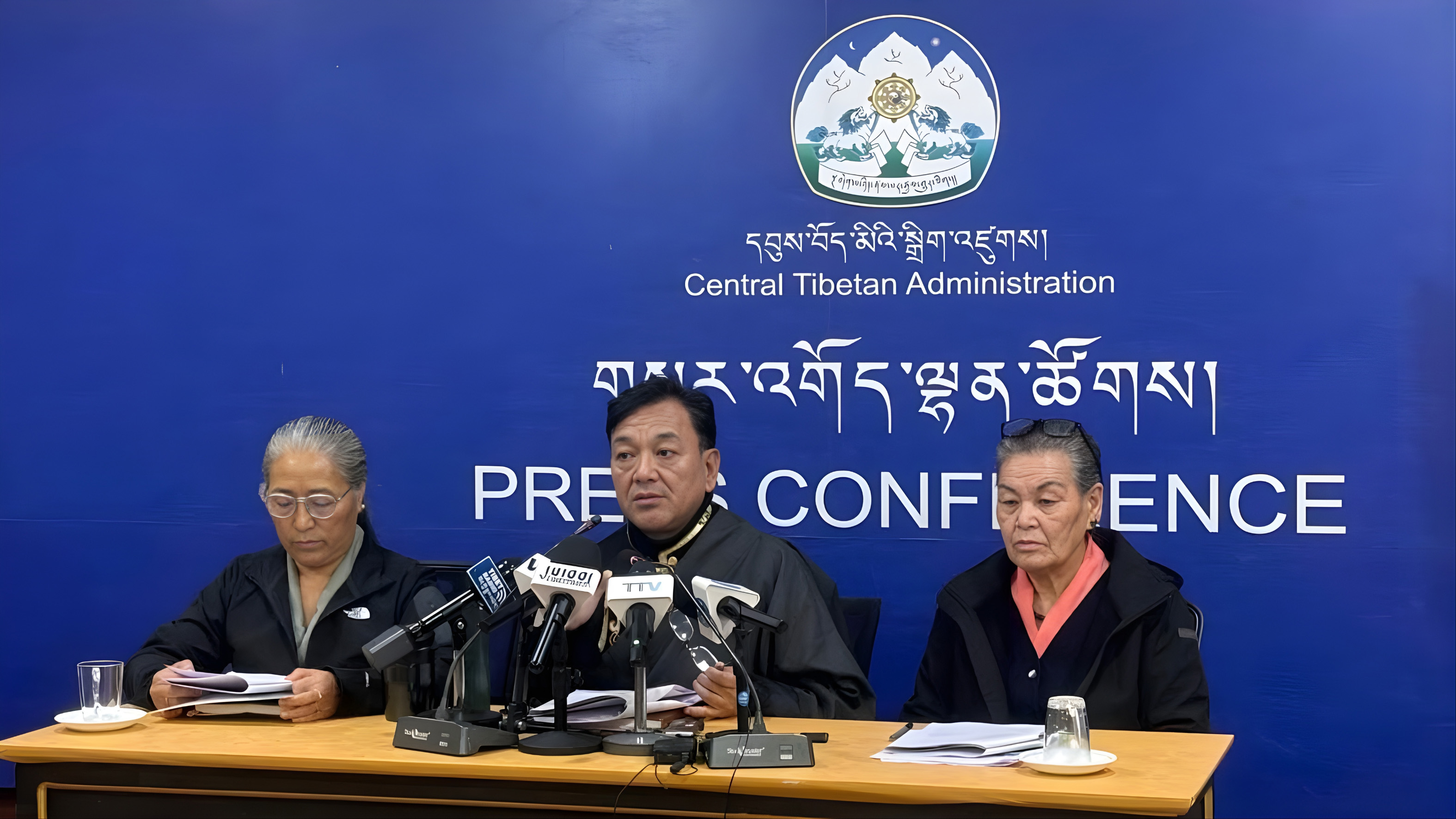 ཕྱི་ལོ་ ༢༠༢༦ ལོའི་སྲིད་སྤྱི་འོས་བསྡུ་ཆེན་མོར་དེབ་འགོད་བྱེད་མཁན་བོད་མི་གྲངས་ ༩༡༠༤༢ བྱུང་།